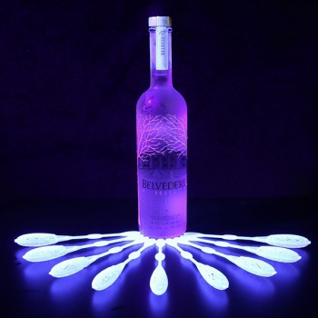 Customised Dry Ice Drink Stirrers (The Icicle)